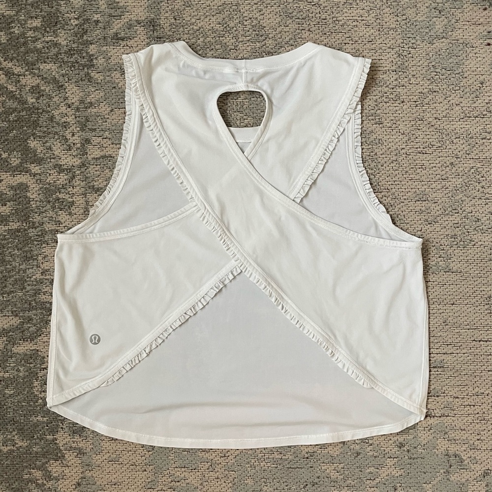 Lululemon Cross-back Tank, size 4